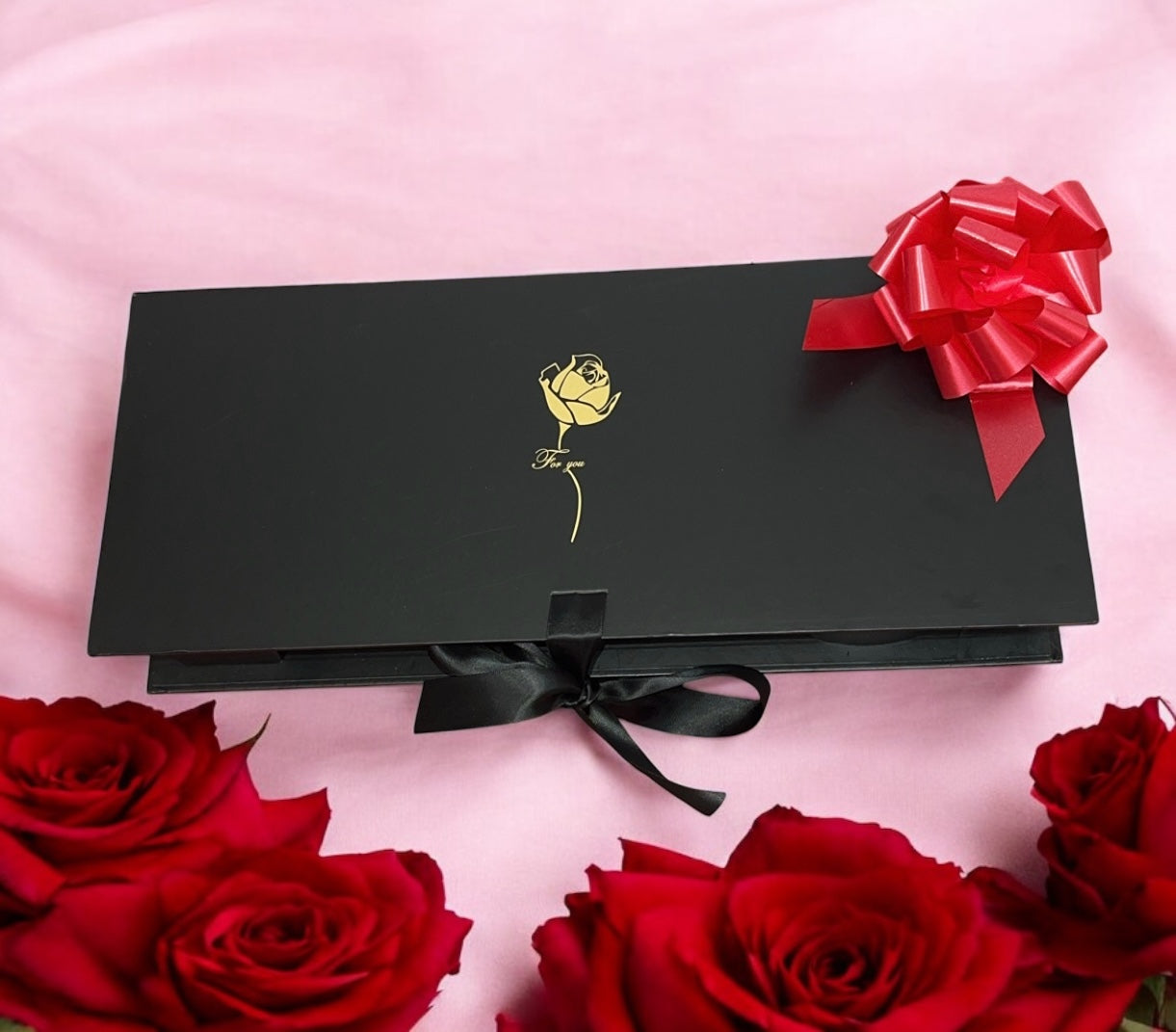 Valentines Day Gift Box Filled With Chocolates, Wax Melts & Soap Roses ❤️